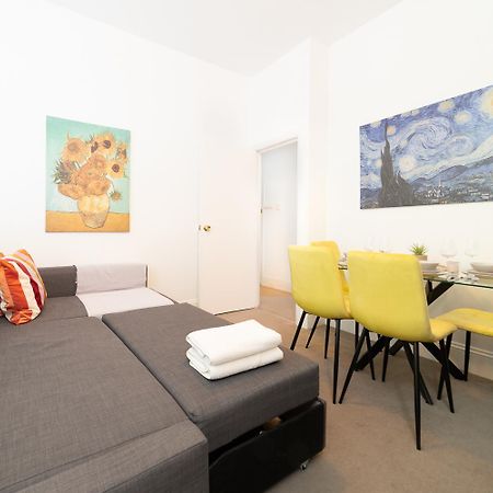 Cozy Apartment In The Heart Of Fulham, London Bagian luar foto